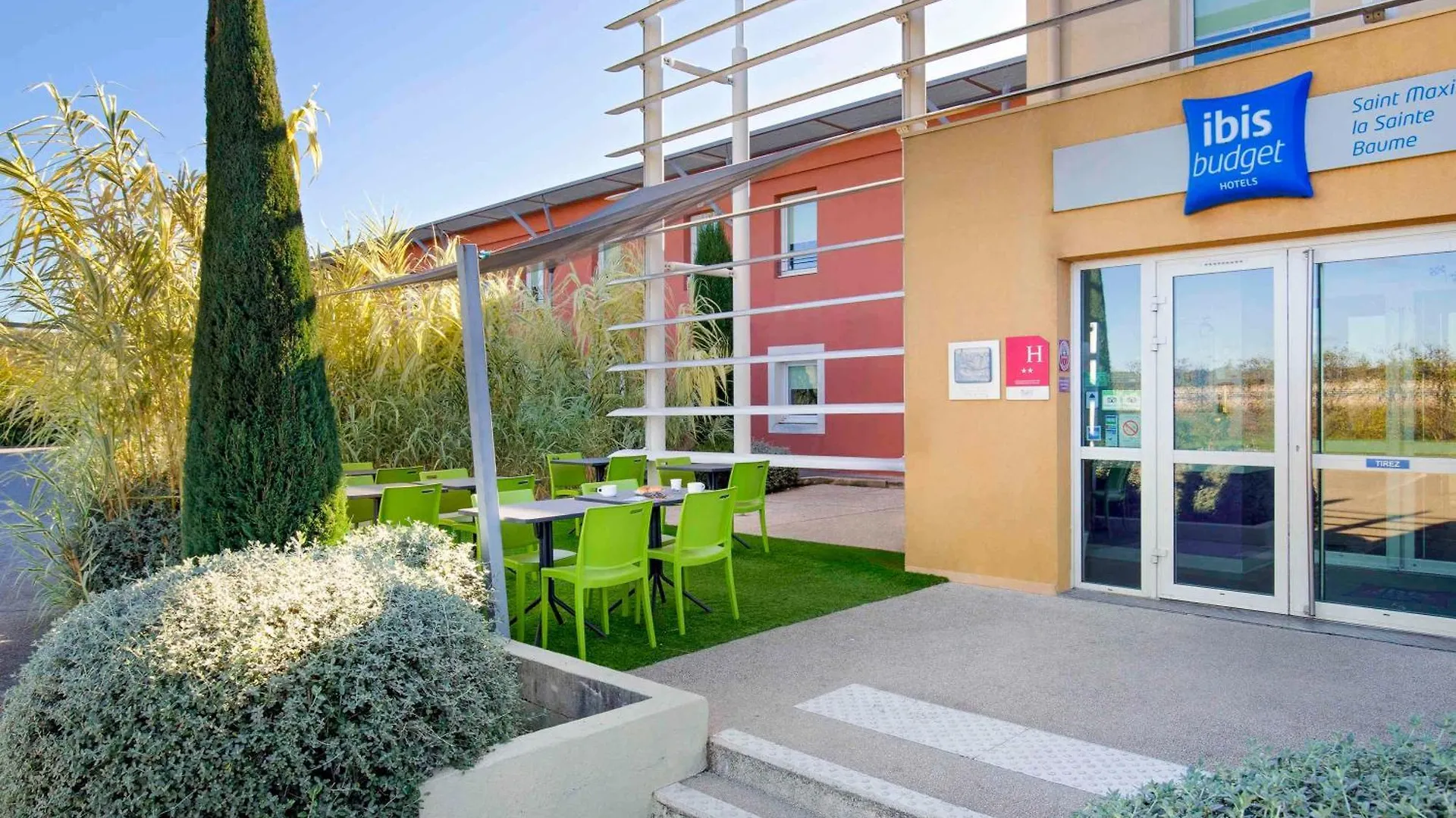 Ibis Budget Saint-Maximin Hotel 2*, Saint-Maximin-la-Sainte-Baume