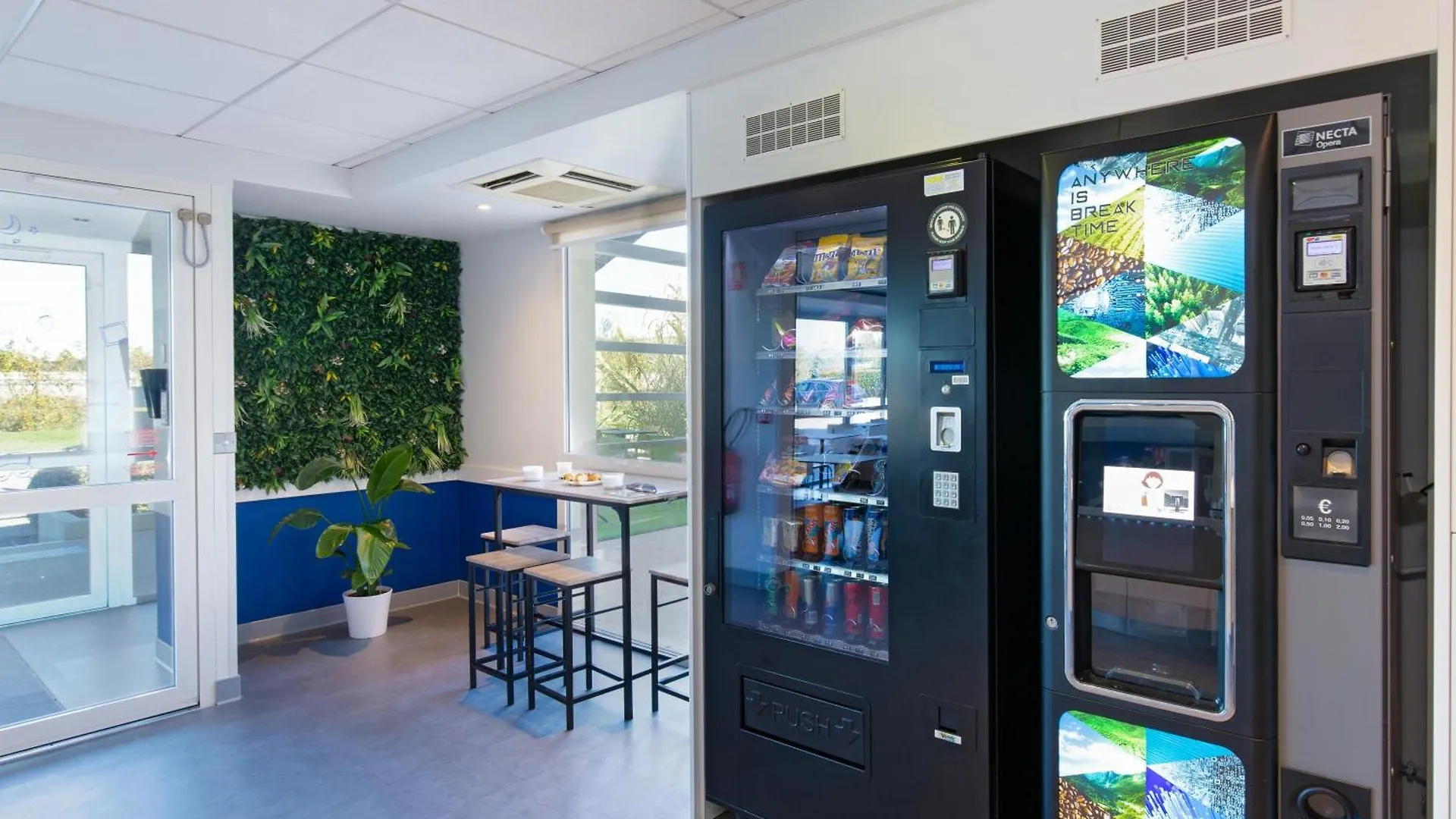 Ibis Budget Saint-Maximin Hotel